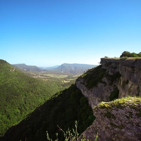 Готель Kampaoh Sierra De Urbasa Bacaicoa Екстер'єр фото
